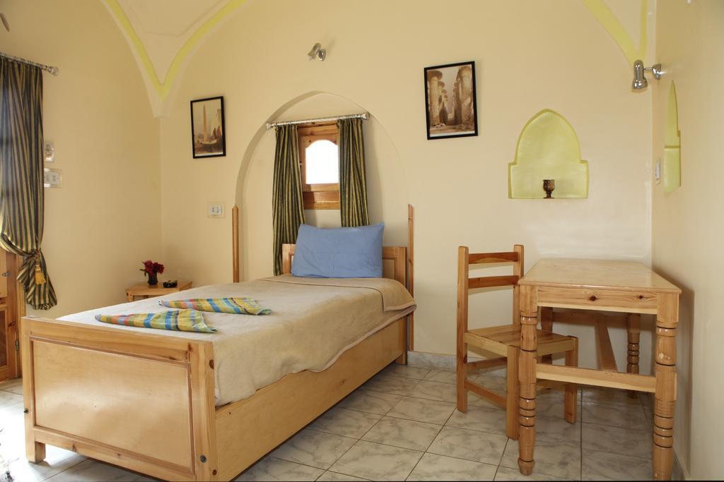 El Fayrouz Hotel Luxor Cameră foto